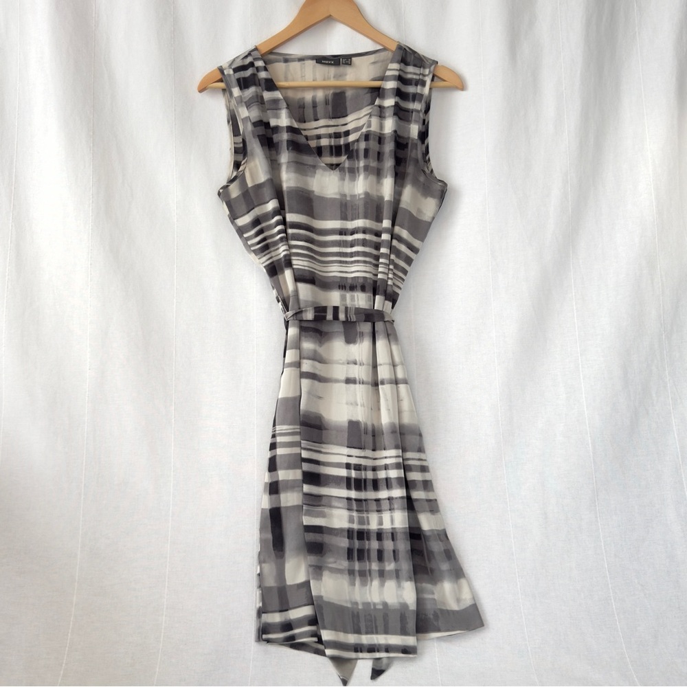 2010’s | Mexx | Abstract Watercolor Stripe Sleeveless Tie-Waist Dress | CA 38